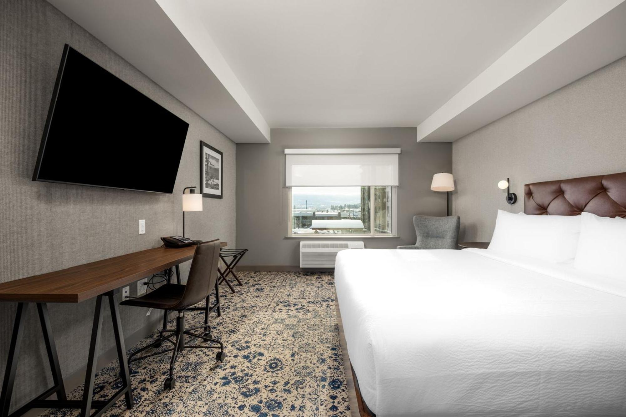 Four Points By Sheraton Kelowna Airport Exterior foto
