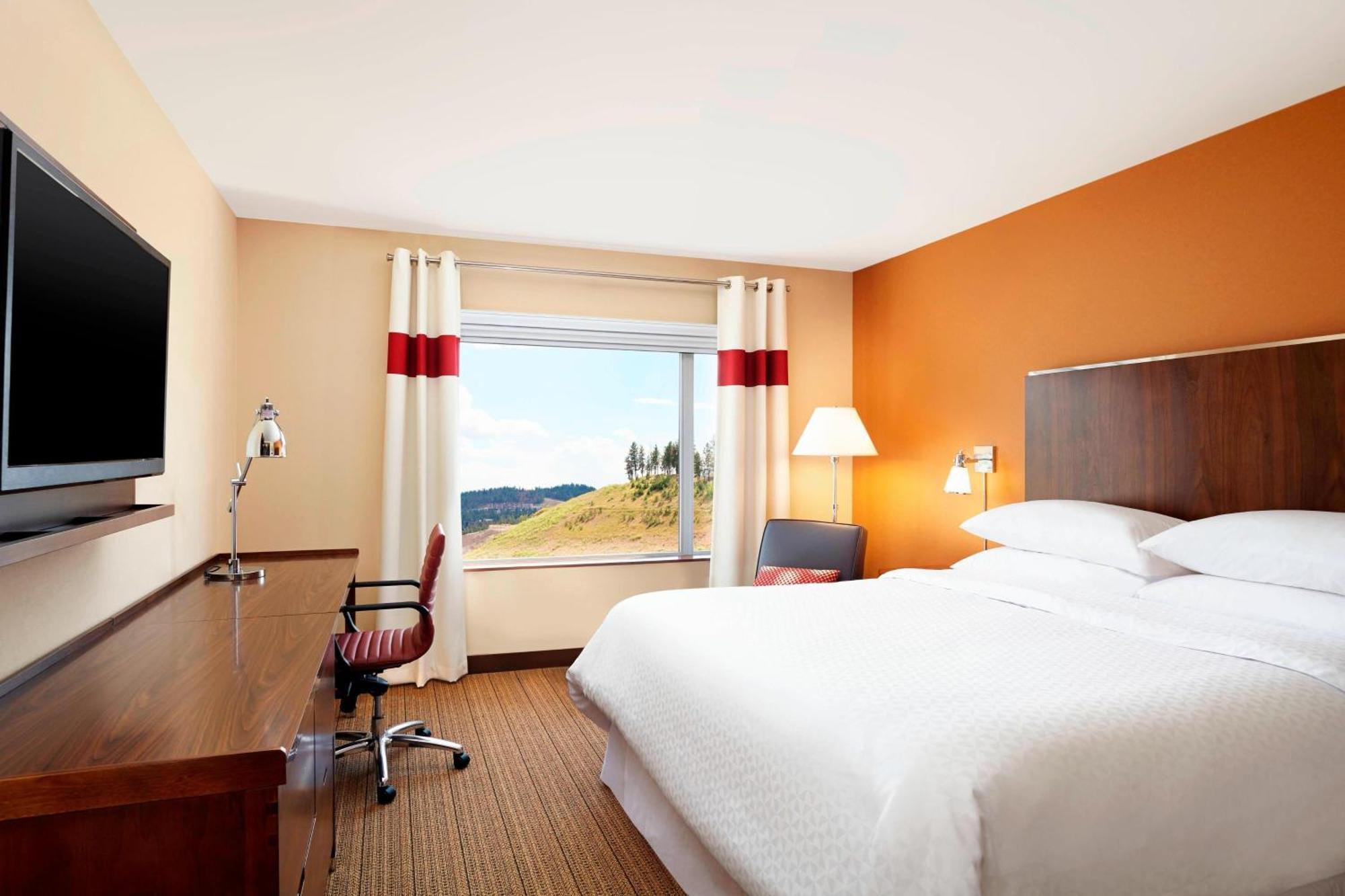 Four Points By Sheraton Kelowna Airport Exterior foto